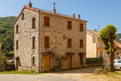 Maison patrimoniale sur la rue Ardingaccia, Bastelica, Corse, Fr
