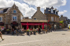 L’Apéro’z Café, 19 Place de l'Église, 22700 Perros-Guirec