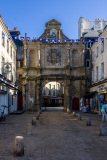 Porte Saint-Vincent. Cette porte de ville en pierre érigée en